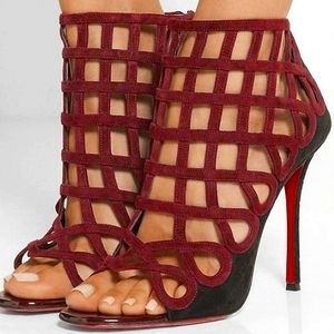 Hand-Sculpted 🤝🏾💋😻Christian Louboutin ‘Cajac’